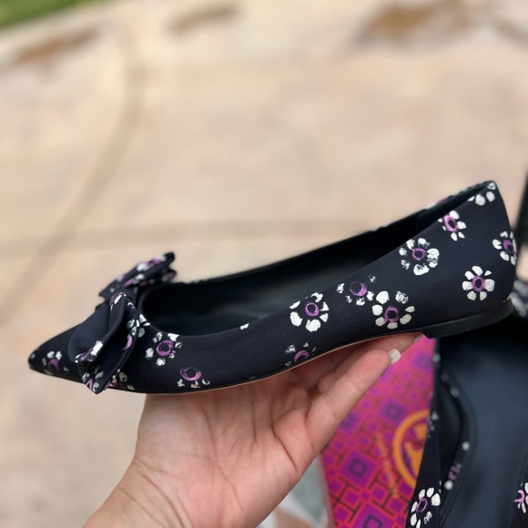 Tory Burch flats - Picture 2 of 4